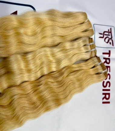 613 Wavy Blonde Hair
