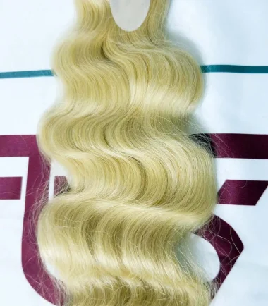 613 Wavy Blonde Hair