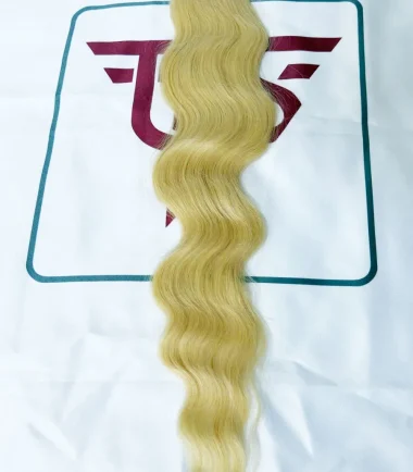 613-blonde-3--bundle-deal3 Blonde Wavy Bundle Deal