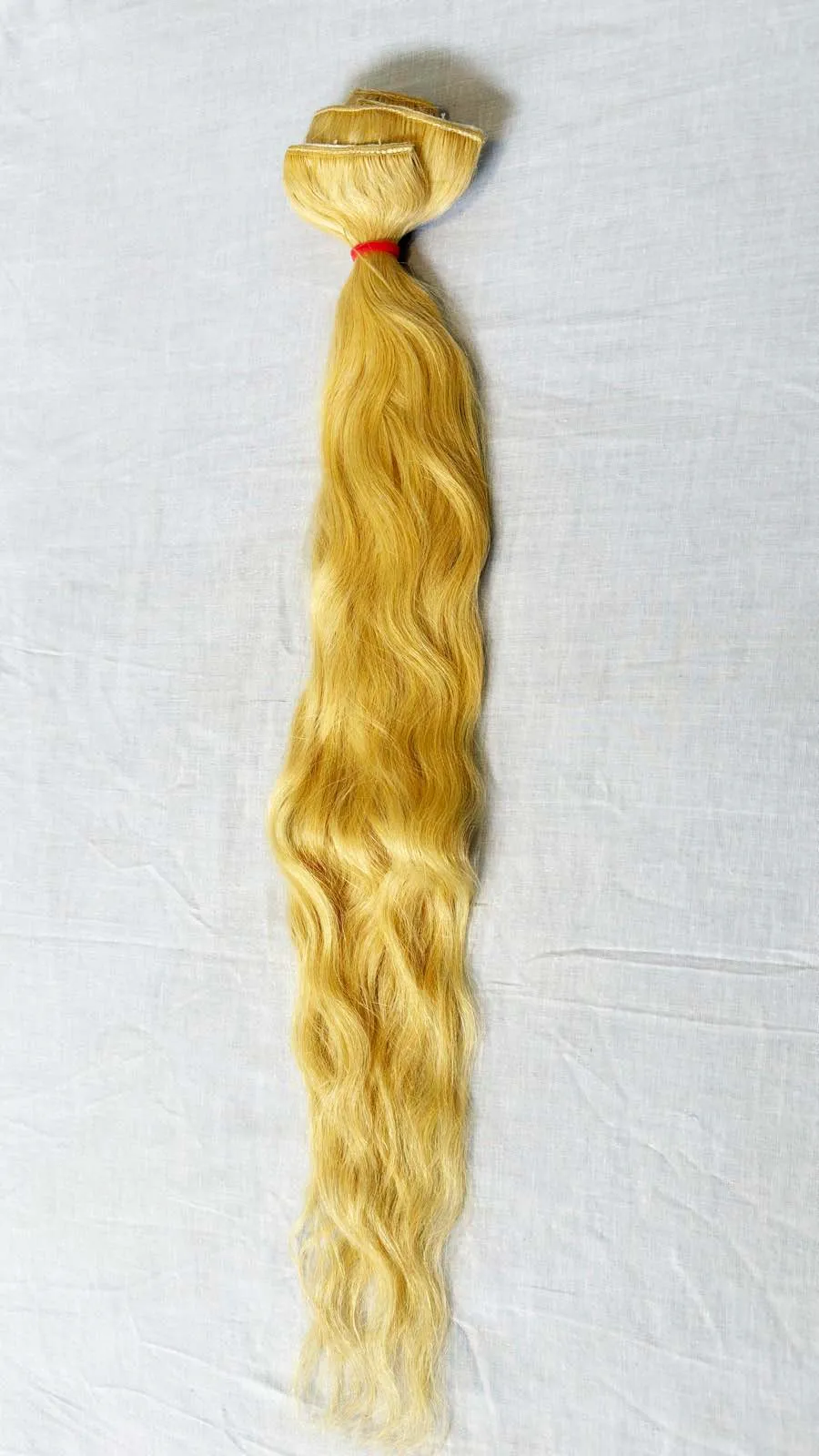 blonde-wavy-clip-in-hair-extensions-2-piece-7-clip-150g-usa-stock Blonde wavy clip-in hair extensions with seven clips